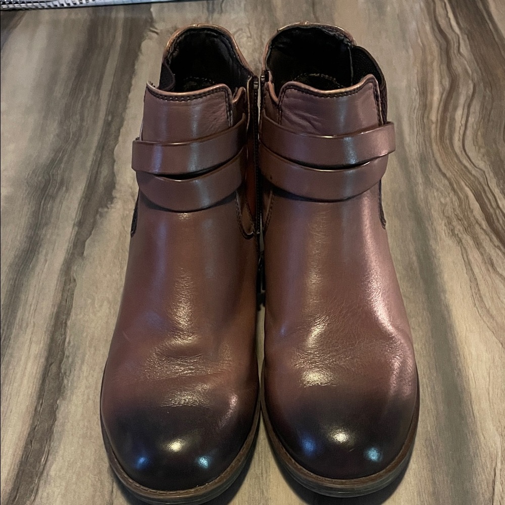 Women’s Brown Ombré Leather Ankle Boots